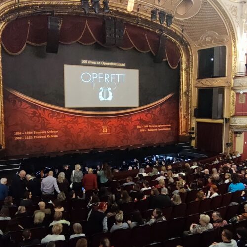 Budapesti Operettszínház banner